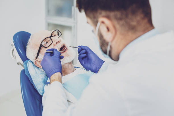 Best Emergency Tooth Extraction in Forest Heights, TX